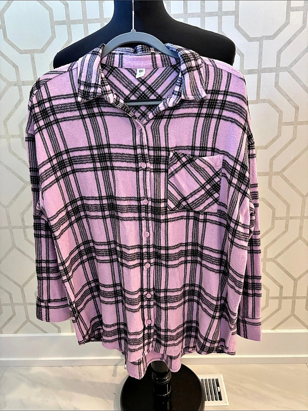 Women’s BP. Plaid Button Down in Pink & Black Size Medium